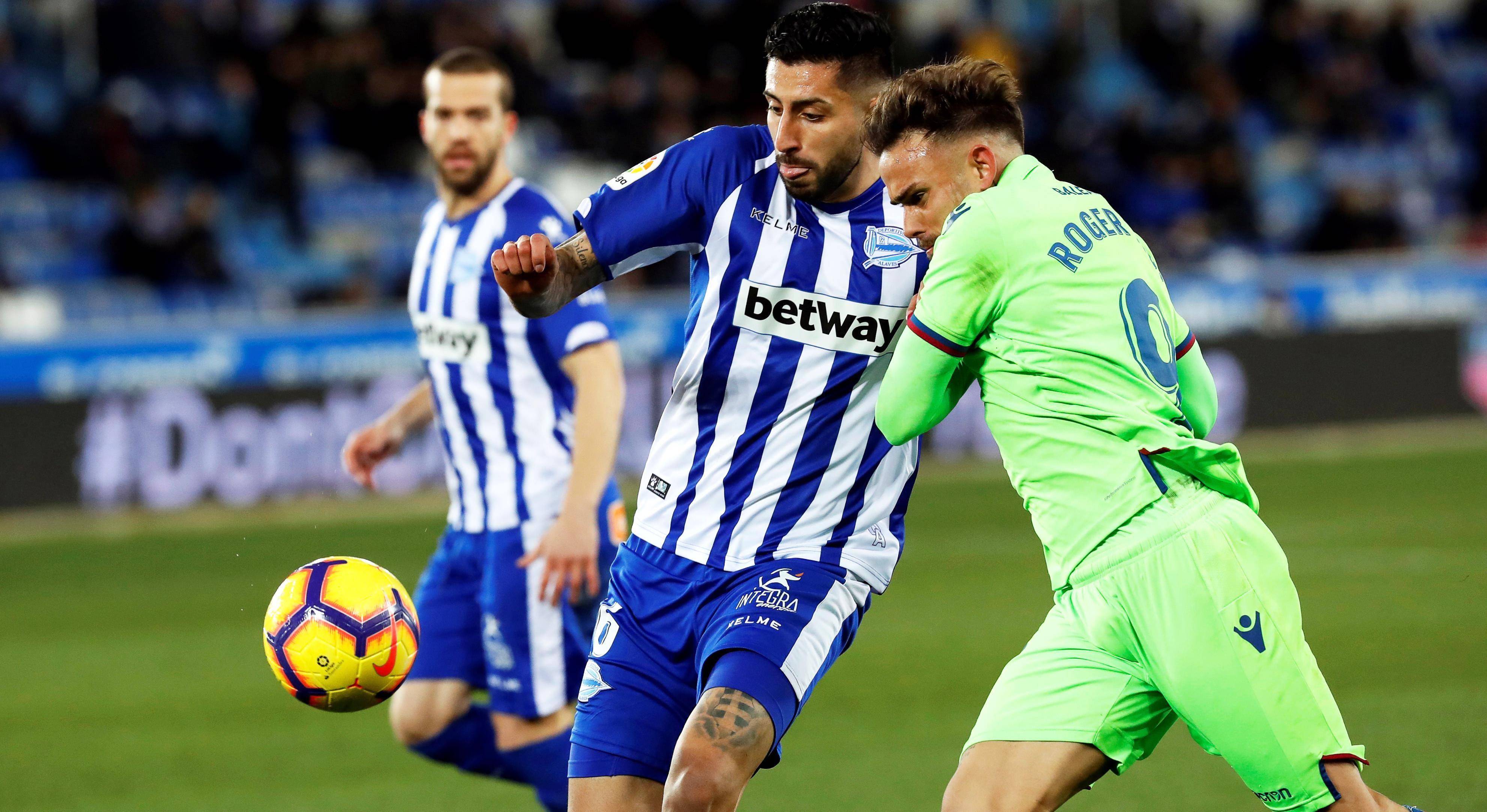 阿拉维斯主场险胜伯尔巴鄂，保守积分领先的简单介绍