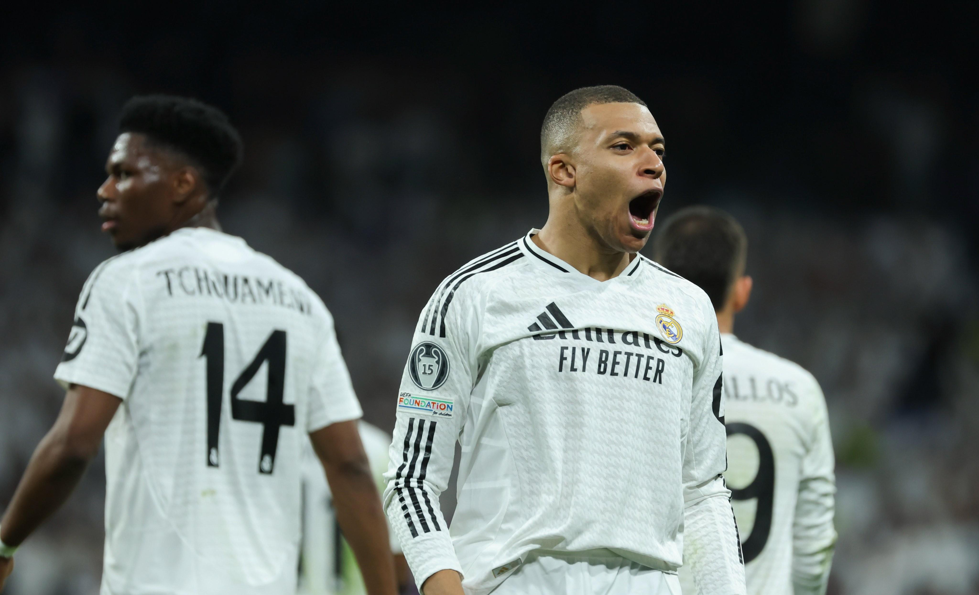 包含西甲新赛季:皇马客场大胜比利亚雷亚尔,攀升积分榜的词条 包含西甲新赛季:皇马客场大胜比利亚雷亚尔,攀升积分榜的词条