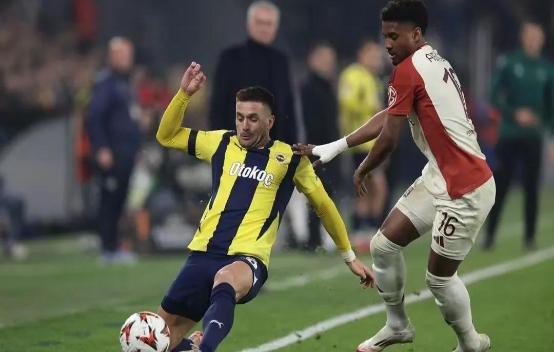 半岛体育网页版登录入口-关于热刺主帅带领球队勇攀高峰，冠军奖杯在望的信息