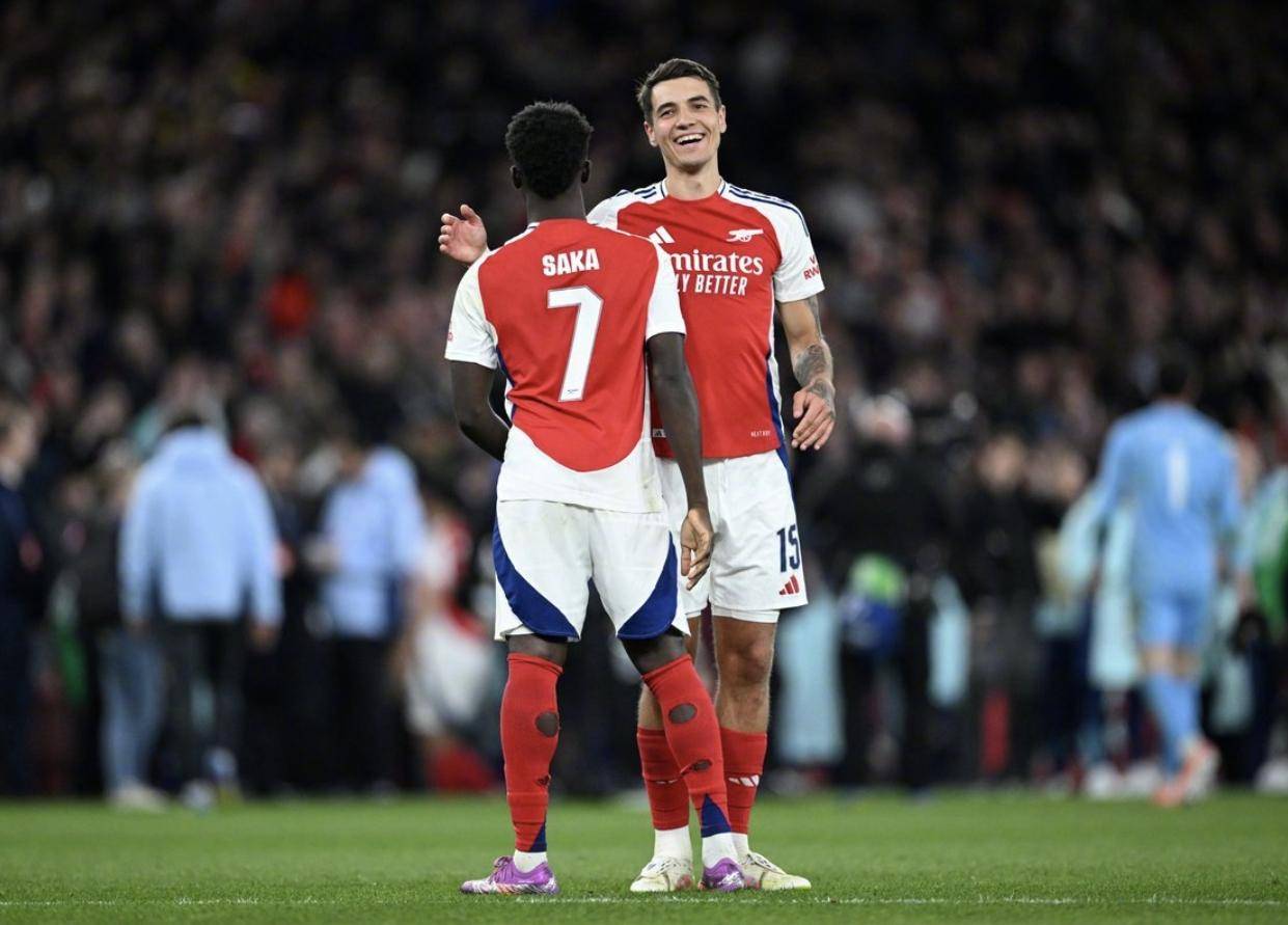 阿森纳队长领衔进攻,一步凌空助球队夺冠的简单介绍 阿森纳队长领衔进攻,一步凌空助球队夺冠的简单介绍