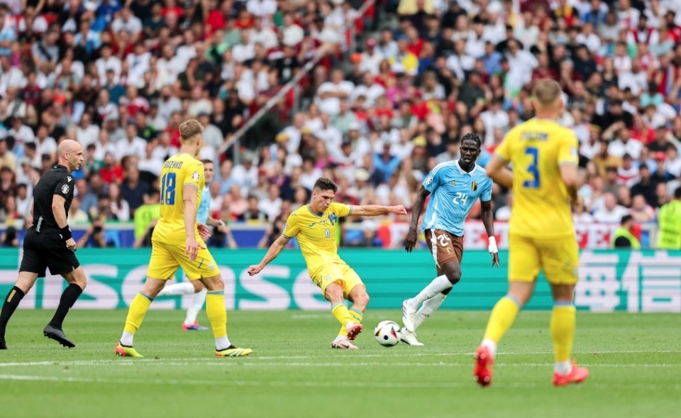 半岛体育竞技-关于乌克兰队在生死战中取胜，晋级欧洲杯淘汰赛的信息