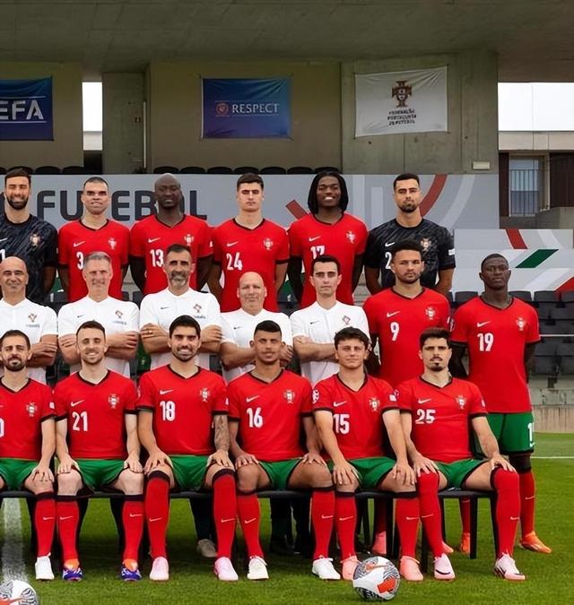 欧国联战不容有失,球队面临关键战役的简单介绍 欧国联战不容有失,球队面临关键战役的简单介绍