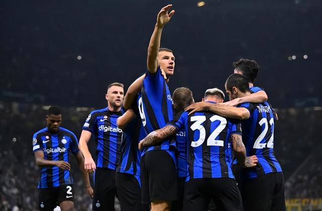 半岛体育官网入口-关于国际米兰客场大胜，排名意甲联赛榜首的信息