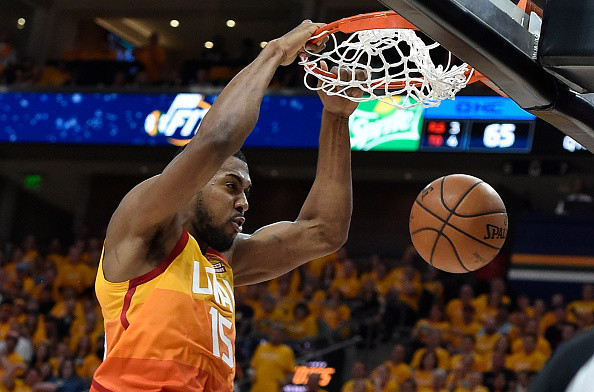 关于爵士队全队防守松懈,战术调整刻不容缓的信息 关于爵士队全队防守松懈,战术调整刻不容缓的信息