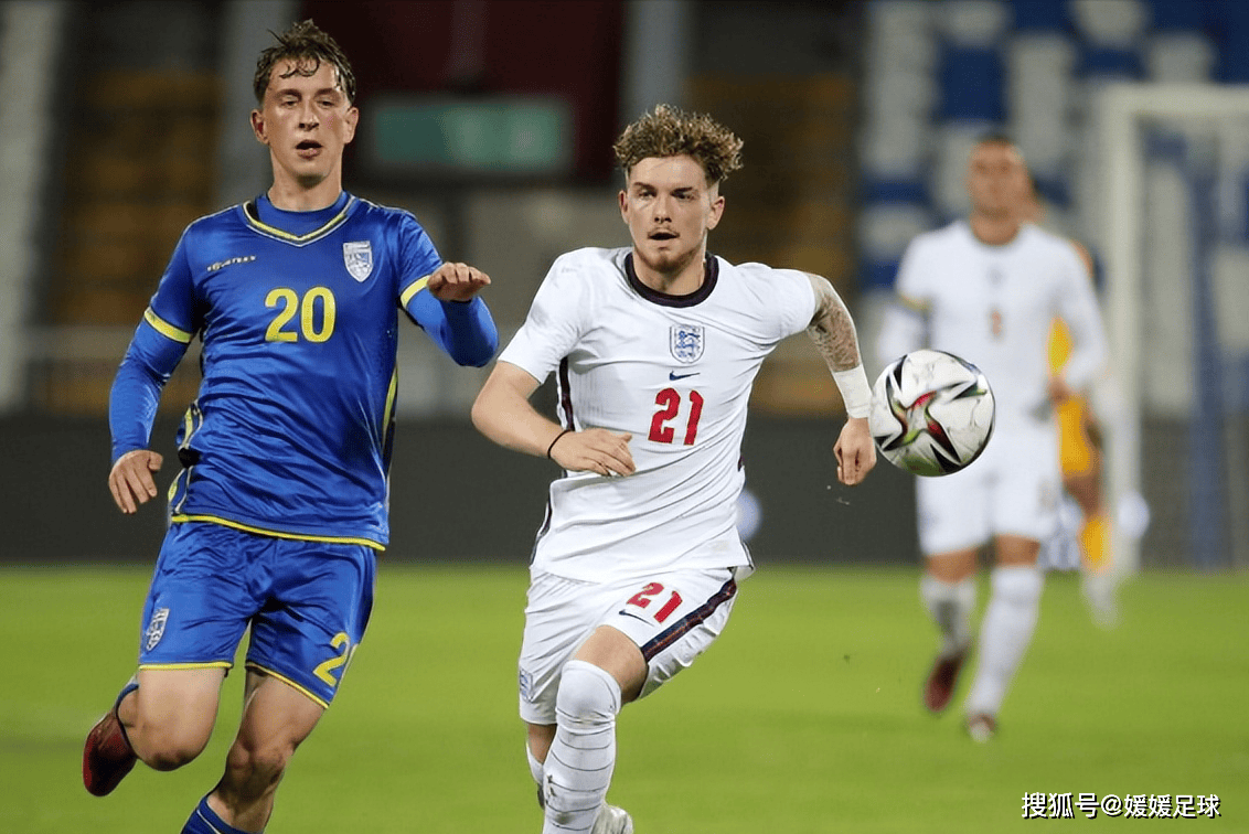 英格兰主场不敌波兰，排名下滑