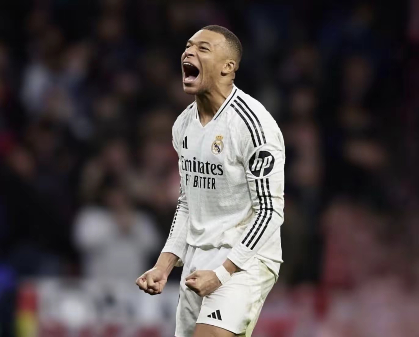 巴萨疲于奔命,皇家马德里继续领跑 巴萨疲于奔命,皇家马德里继续领跑