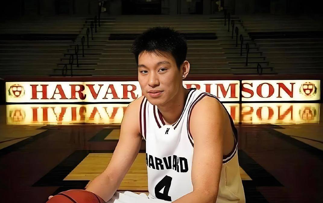 半岛体育竞技-关于林书豪成为球队核心力量，受到主教练高度赞赏的信息