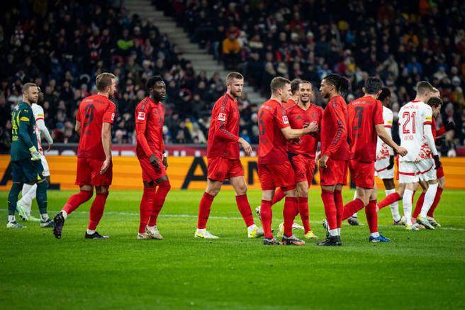 拜仁慕尼黑再次大胜法兰克福，全场比分横扫对手的简单介绍