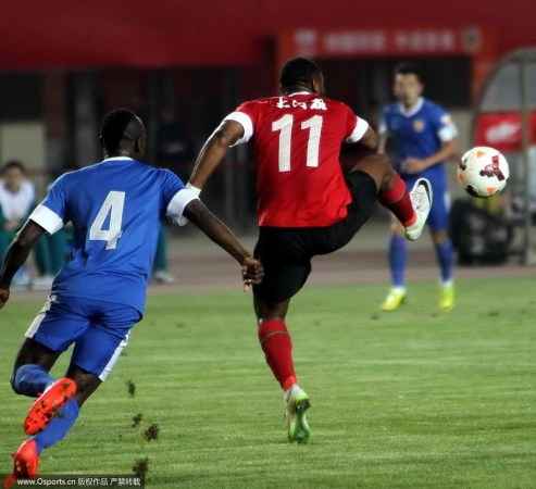 毅腾客场输给建业，保级压力增加的简单介绍